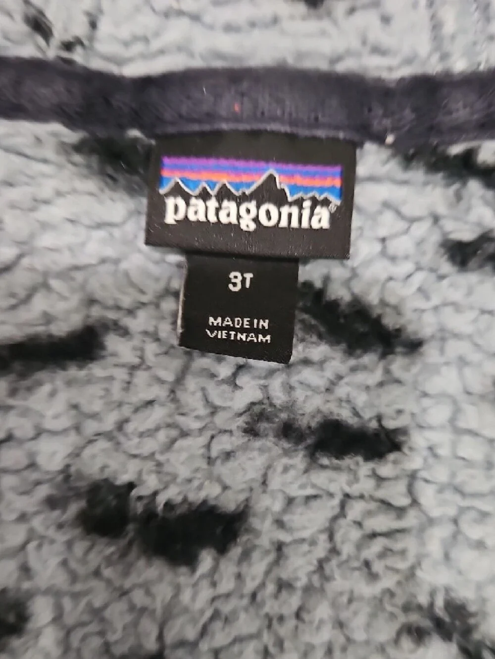 Patagonia Kids Gray Blue Fuzzy Zip Hoodie with Black Spot Pattern And Ears 3t